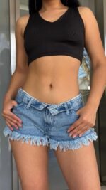 NINA short - Imagen 2